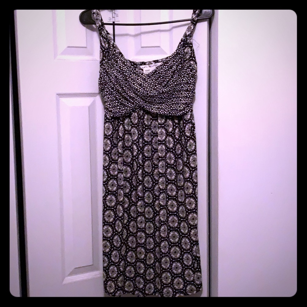 Must have black and Cream Dress!